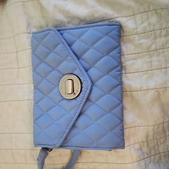 Vera Bradley - Picture 1 of 3